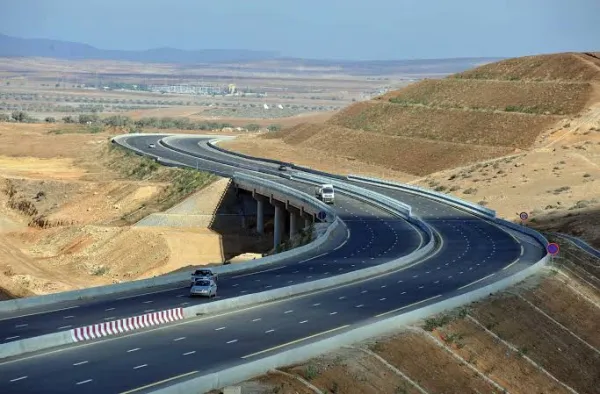 Réalisation de routes en béton: un comité pour l'établissement d’une feuille de route