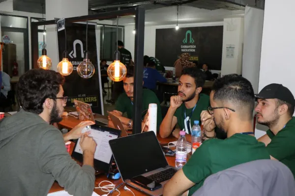 Renault Algérie partenaire du Hackathon organisé par Casbahtech