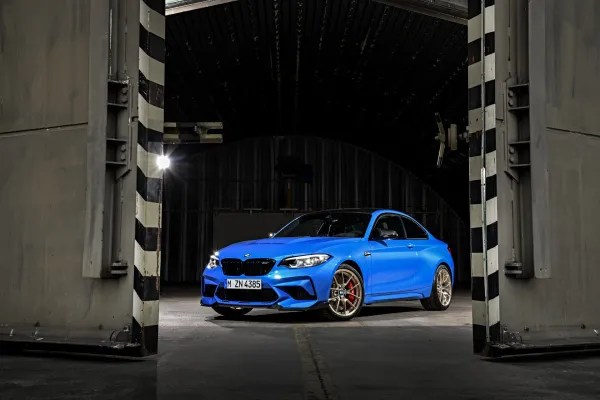 BMW dévoile la nouvelle M2 CS