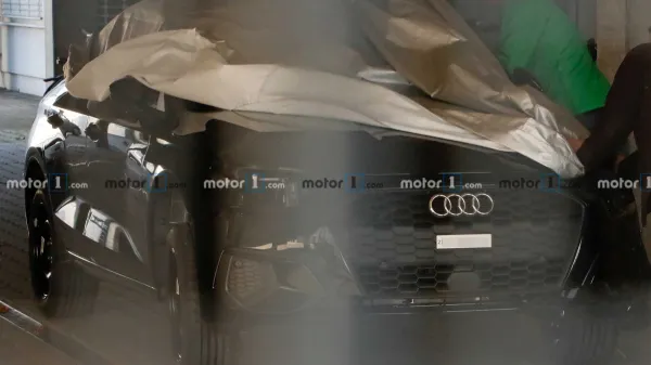 سيارة Audi A3 لعام 2020 تظهر عبر العديد من الصور التجسسية