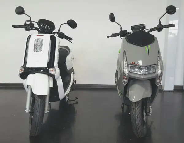 AS Motors annonce deux nouveau scooters, i-Scoot 110 et Cadillac 125
