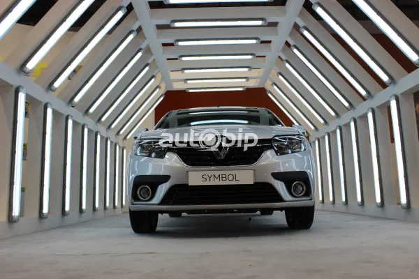 شركة Renault الجزائر في معرض الإنتاج الوطني