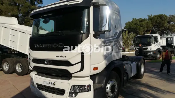 Pengpu Algérie expose sa gamme Daewoo Trucks