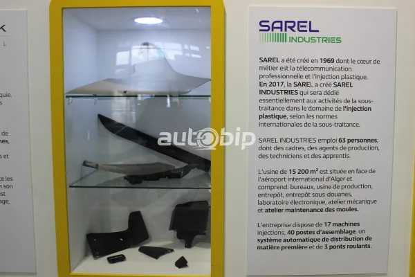 شركة Renault تقوم بتصدير قطع البلاستيك مع شريكها Sarel إلى الخارج