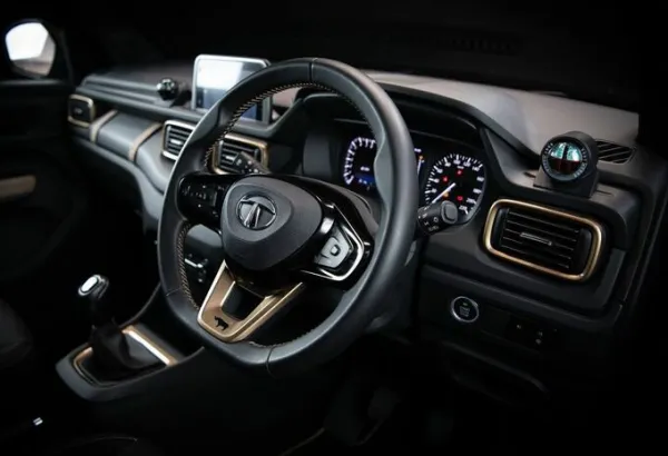 تاتا تكشف عن نموذجين اختباريين في معرض "أوتو إكسبو 2020"