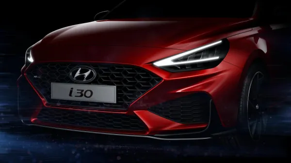 Hyundai tease la I30 restylée en attendant le salon de Genève