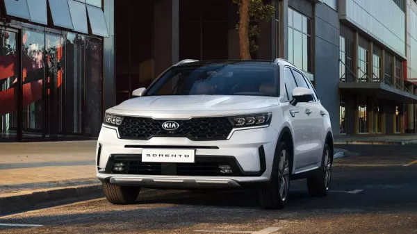 Kia dévoile les premières photos officielles du futur Sorento