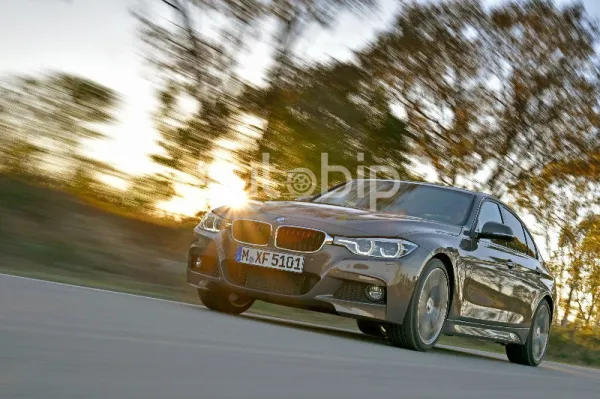 BMW dévoile la Série 3 restylée