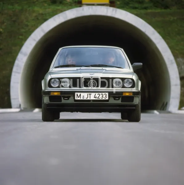 Vidéo : La BMW série 3 fête ses 40 ans