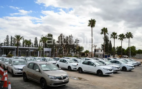 Première commande de Renault Symbol "made in Algeria” réceptionnée par Sonatrach