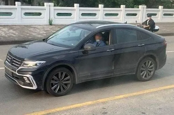 Volkswagen : Le Tiguan en mode coupé