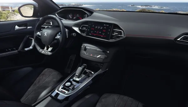 Peugeot : L’instrumentation 100% digitale arrive sur la 308