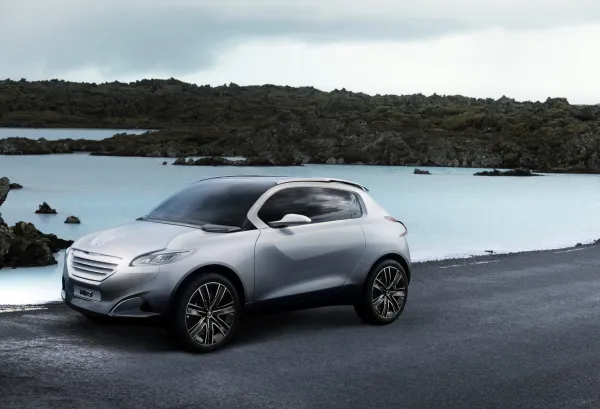 Peugeot 1008: un petit SUV pour remplacer la 108