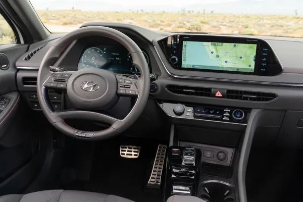 هيونداي تكشف عن السوناتا N-Line