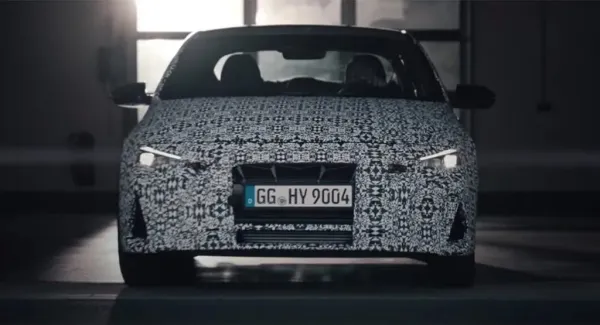 Hyundai dévoile un teaser de la nouvelle Elantra N