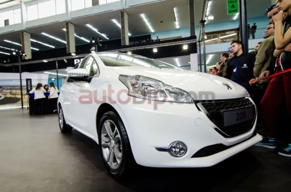Peugeot prolonge le plaisir : la 208 livrée en 15 jours