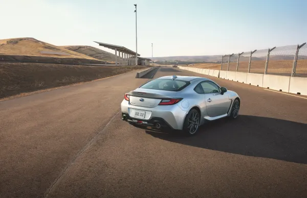 Voici la nouvelle Subaru BRZ