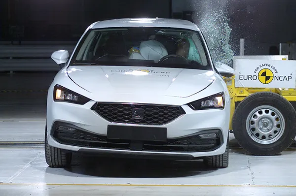 La Nouvelle Seat Leon obtient 5 étoiles aux crash-tests Euro NCAP