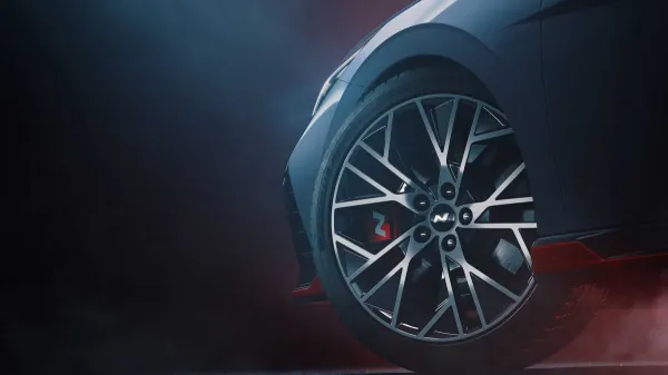Hyundai dévoile deux images de l’Elantra N