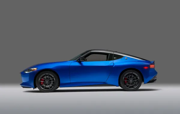 La sportive Nissan Z Coupé se dévoile dans sa forme finale