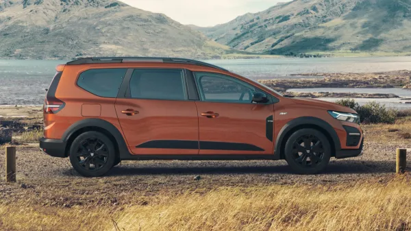 داسيا جوغر: سيارة عائلية بسبعة مقاعد