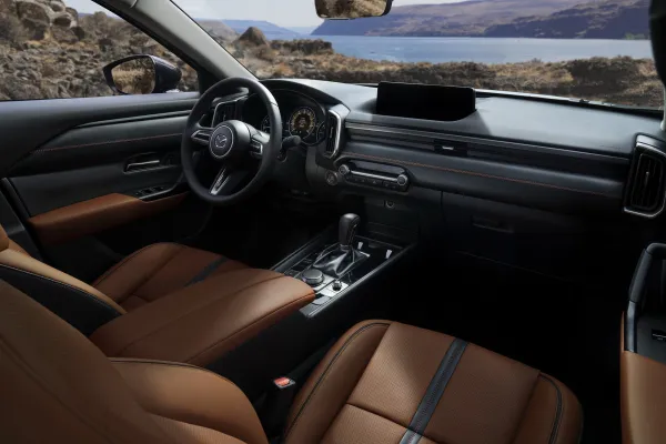 Mazda lève le voile sur le nouveau CX-50