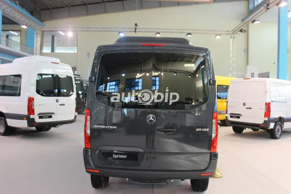 AMS -MB: le Mercedes-Benz Sprinter VIP disponible à la vente aux particuliers