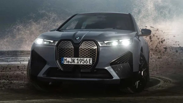 BMW iX M60 (2022): un SUV électrique de 610 ch