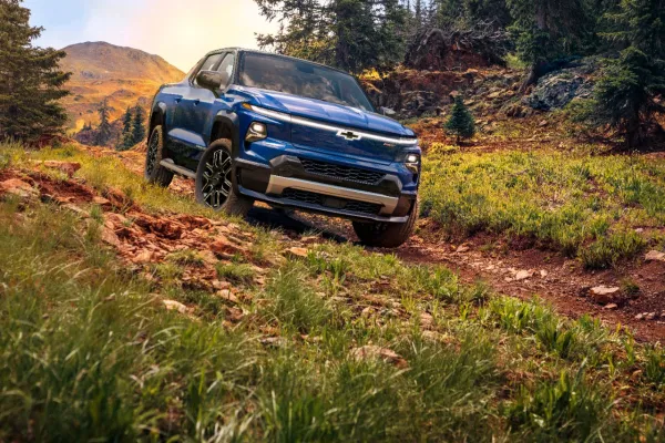 Le pick-up électrique Chevrolet Silverado EV dévoilé