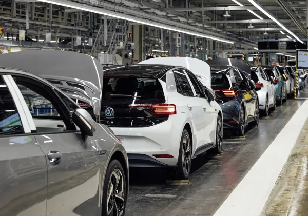 Volkswagen va supprimer 60% de ses modèles thermiques d’ici 2030