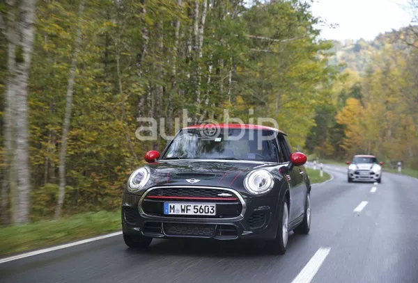 Essai MINI John Cooper Works (2015) : Puissance et sportivité très chic