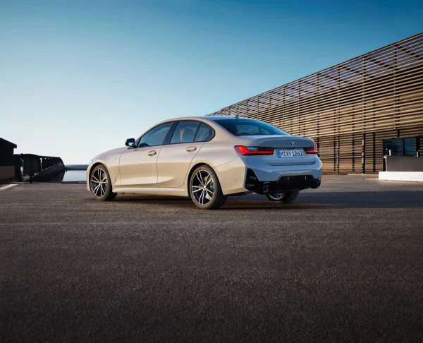 La BMW Série 3 restylée dévoilée