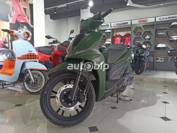 VMS Industries lance le scooter Coral