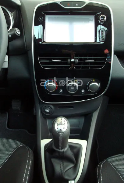 Nouvelle série limitée " Clio 4 Ivory " chez Renault Algérie