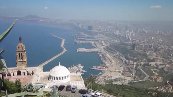 Oran: fermeture de la route menant au fort de Santa-Cruz devant la circulation