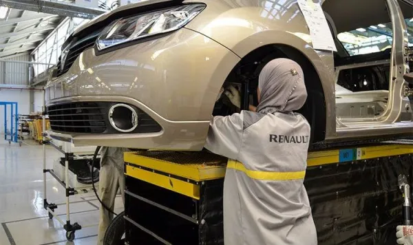 L&#039;usine de Renault en Algérie: une reprise temporaire d&#039;activité