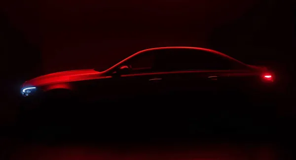 La Mercedes C63 AMG E Performance sera dévoilée le 21 septembre