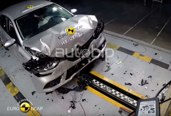 Renault Megane 4 et Talisman : 5 étoiles à l’EuroNCAP