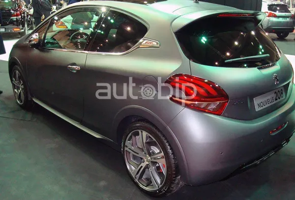 Salon Oran 2015 / Peugeot : La sportivité à l’honneur avec la 208 GT Line et GTi