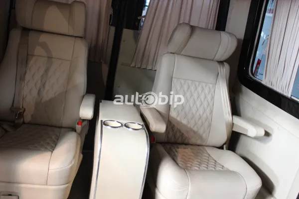 AMS -MB: le Mercedes-Benz Sprinter VIP disponible à la vente aux particuliers