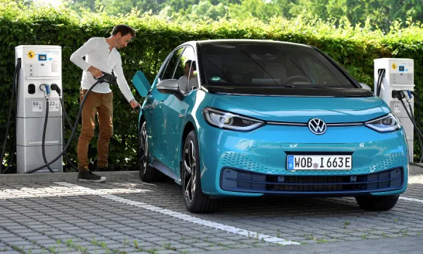Les véhicules électriques ont représenté 14 % des ventes mondiales en 2022