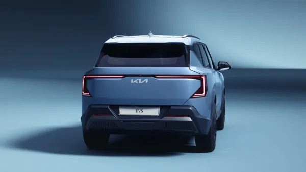 Kia lève le voile sur la nouvelle EV5 électrique