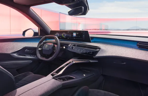 Le Nouveau Peugeot E-3008 dévoilé