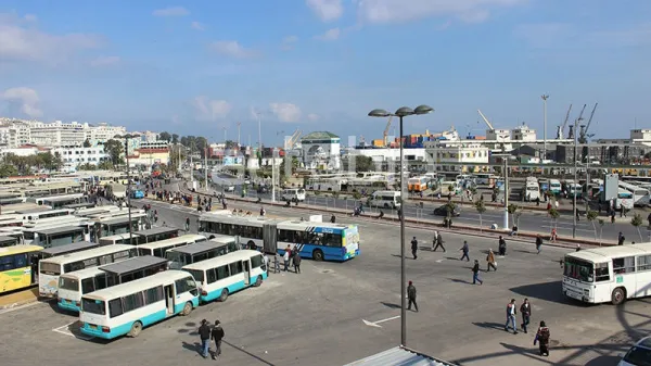 Gare de transport urbain de Tafourah fermée et transférée à celle du 2 Mai