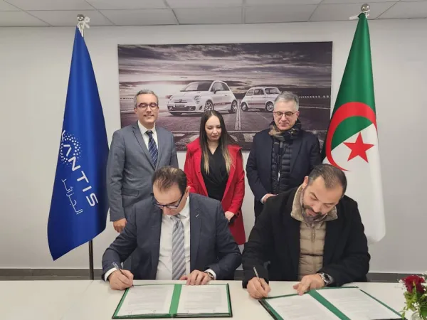 Stellantis El Djazaïr / Ikam : signature d'un accord de partenariat stratégique