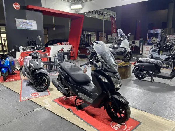 SYM Algérie révise ses tarifs : les nouveaux prix des motos dévoilés