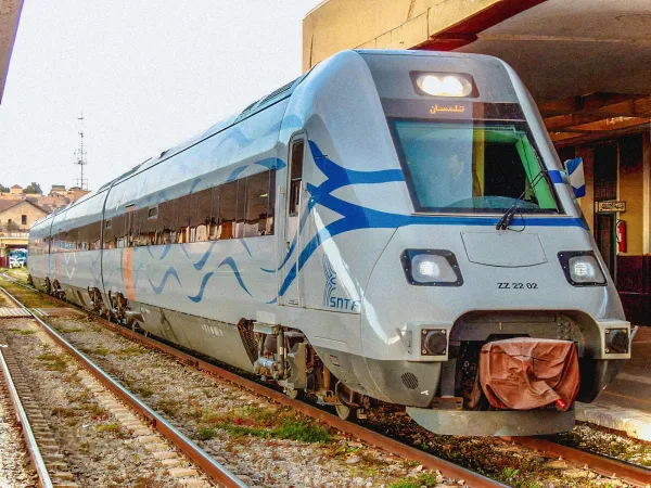 Lancement des travaux de la ligne ferroviaire reliant Laghouat, Ghardaïa et El Menia en septembre prochain