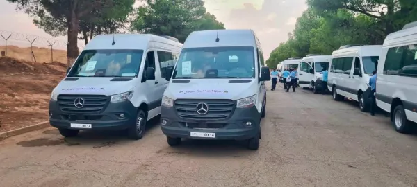 حظيرة النقل بولاية جيجل تتعزز بـ30 حافلة جديدة