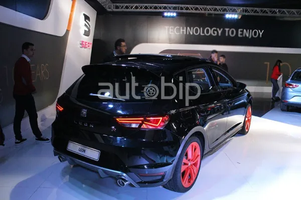 Salon Alger 2016 / Seat : nouvelle SEAT Leon performance 2.0 TDi 177ch