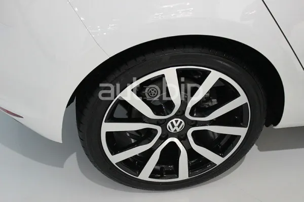 Salon Alger 2016 / SOVAC : Edition Carat sur plusieurs modèles de Volkswagen 